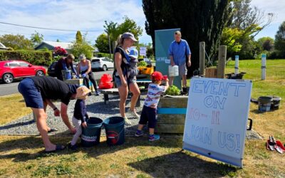 Meet-Your-Neighbours Tidy Up Session at Medway Parklet